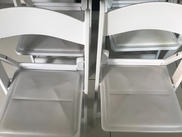 Secondhand Resin Folding Chairs