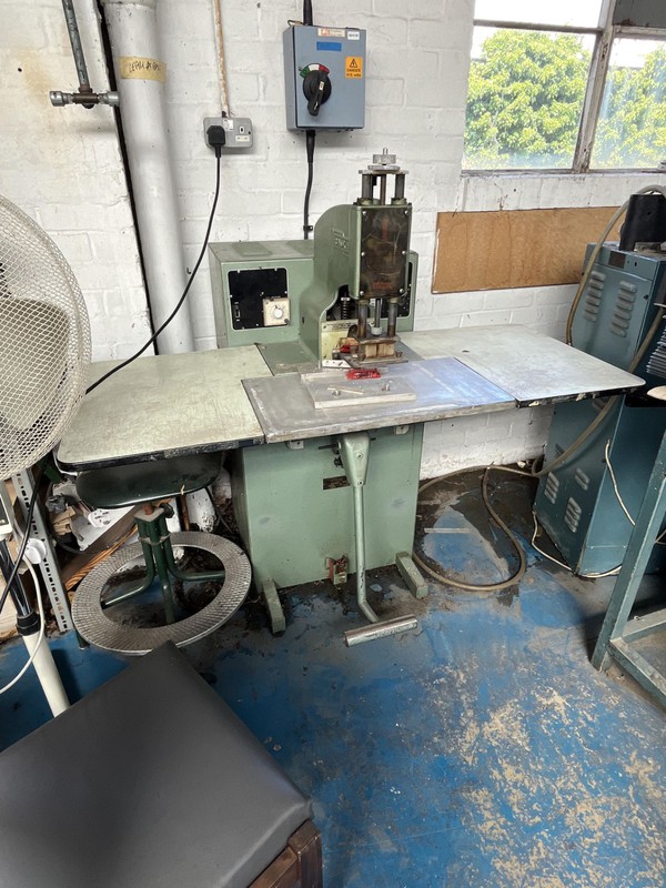 Radyne T125 treadle welder