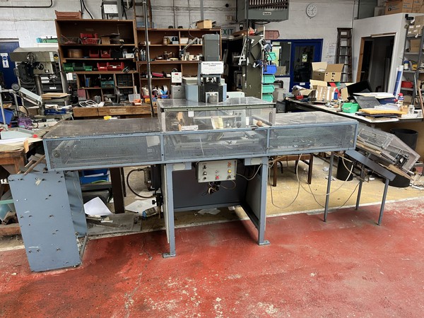 Rosefair Engineering 3KW in-line automatic HF welding machine; (with guillotine