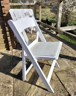 White Resin Wedding Chairs For Sale