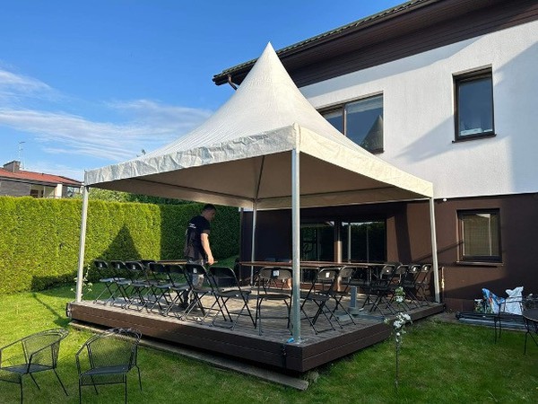 5m x 5m Pagoda marquee for sale