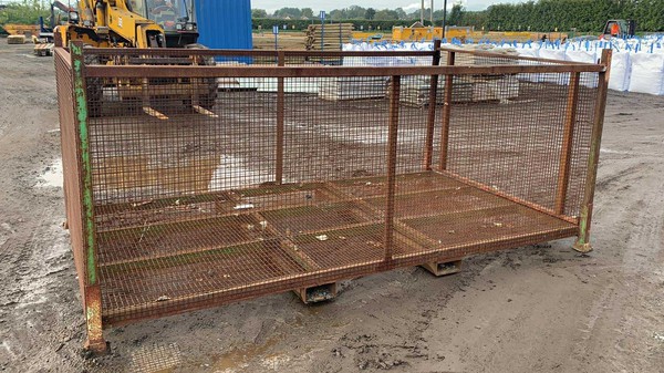 Large Mesh Stillage For Sale