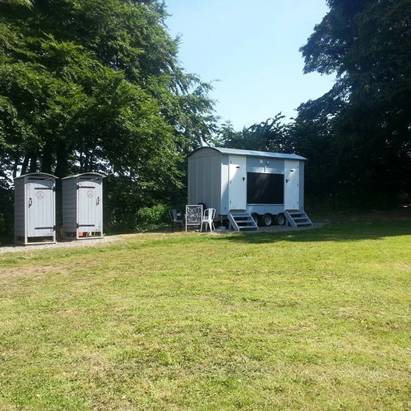 Secondhand Royal Connection Shepherd Hut Toilet For Sale