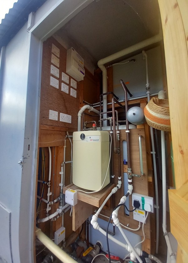 Secondhand Royal Connection Shepherd Hut Toilet For Sale