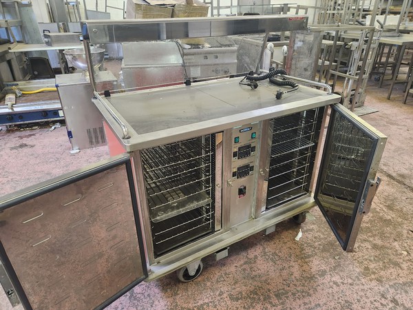 Secondhand MOFFAT Versigen Trolley with Thermo Panel Hot Top For Sale