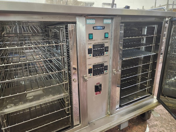 Secondhand MOFFAT Versigen Trolley with Thermo Panel Hot Top For Sale