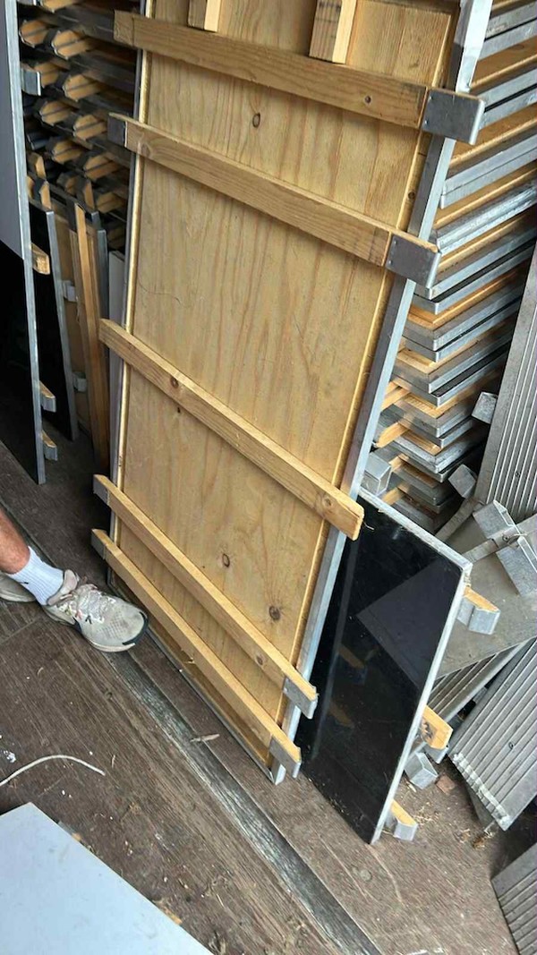 6m x 9m Full Black and White Dance Floor - Grumpy Joes - Grade A - Bedfordshire 10 6m x 9m Full Black and White Dance Floor - Grumpy Joes - Grade A - Bedfordshire 10