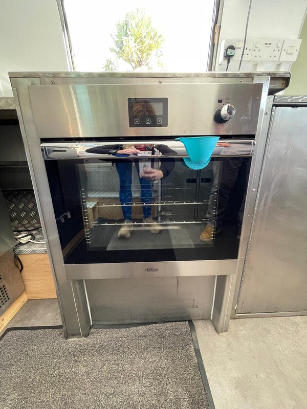 Oven