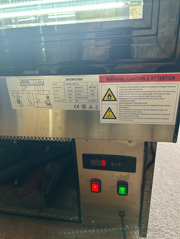 Display Fridge