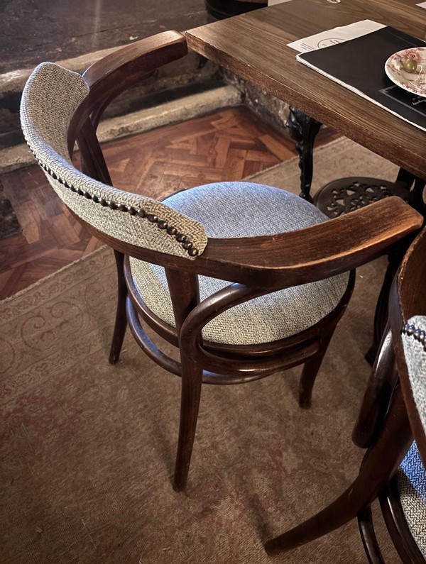 Secondhand 40x Bentwood Chairs