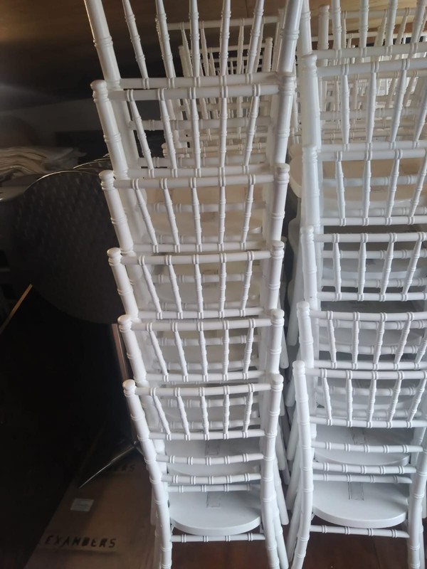 Secondhand White Chivari Chairs For Sale