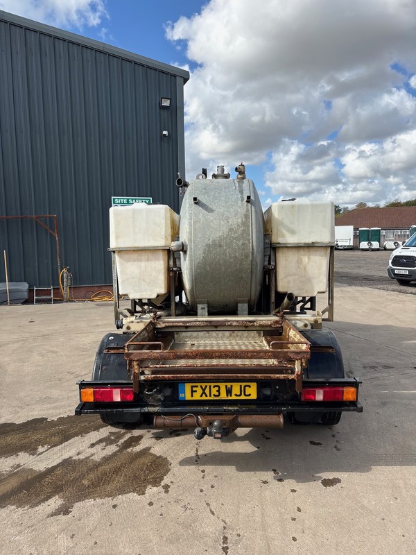 Secondhand 2013 Ford Transit Pump Truck For Sale