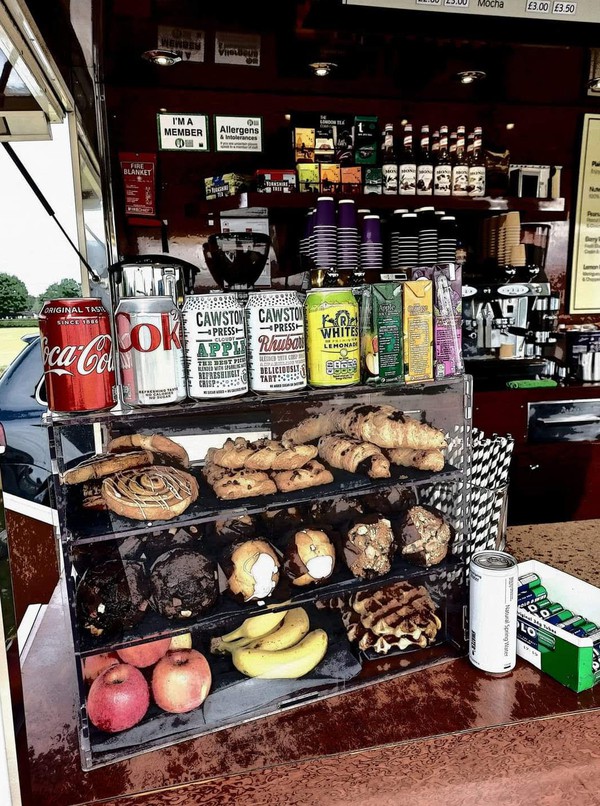 Secondand Coffee & Food Kiosk For Sale