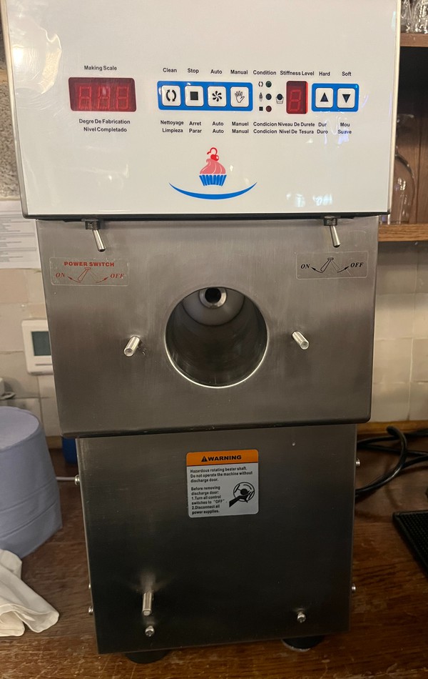 Soft Serve Ice Cream Machine