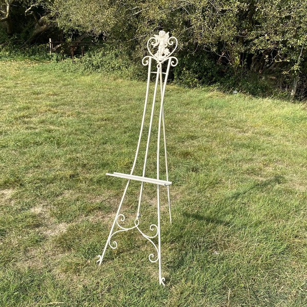 Ivory silver easel