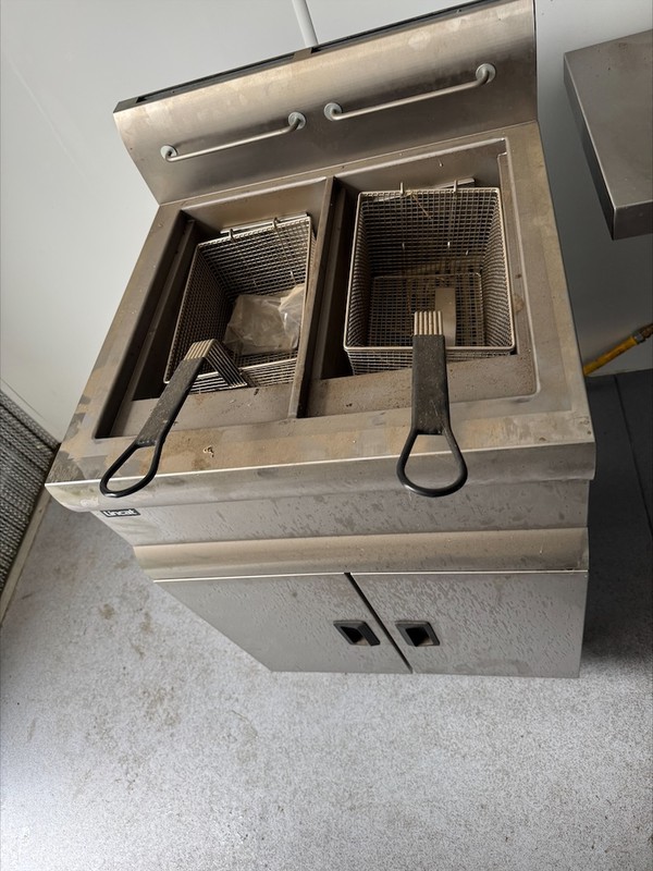 Lincat LPG Twin Fryer