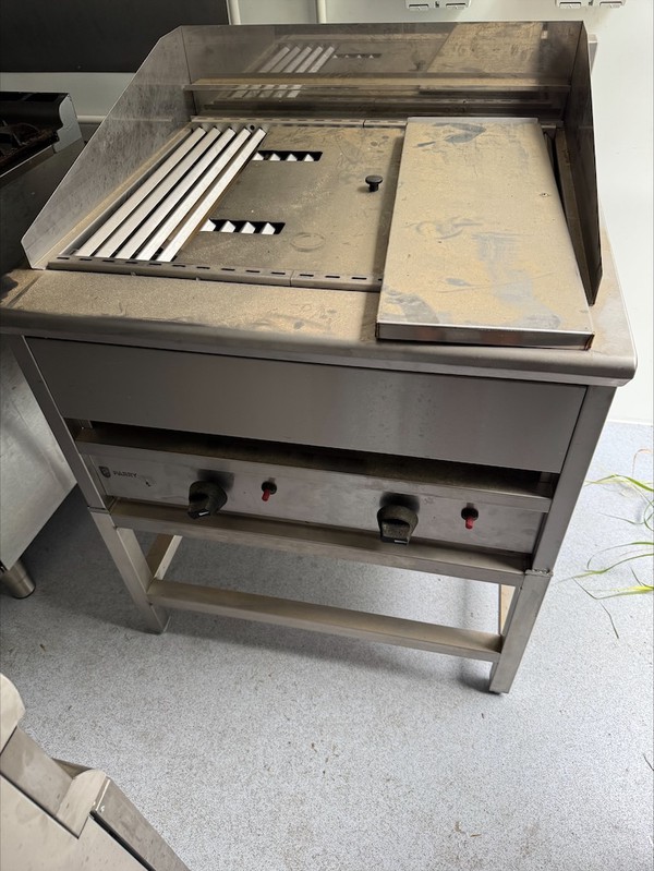 Lincat LPG Char Grill for sale
