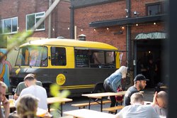 Food Truck - Mercedes 508d