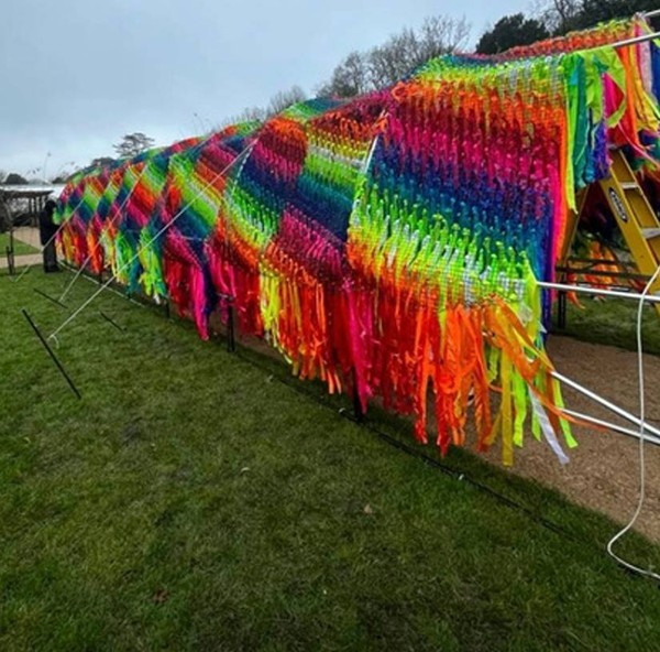 Ribbon alley from the out side