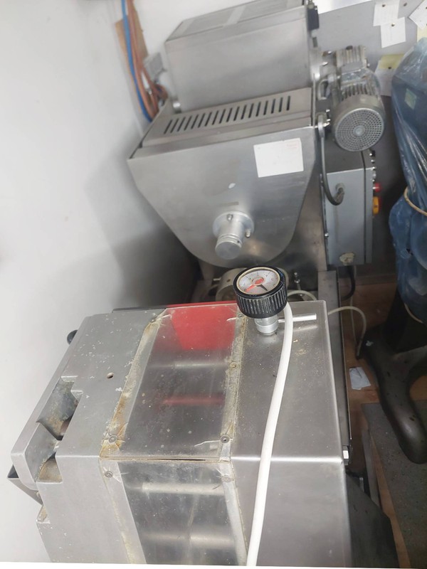 Used pasta making machine for restaurants