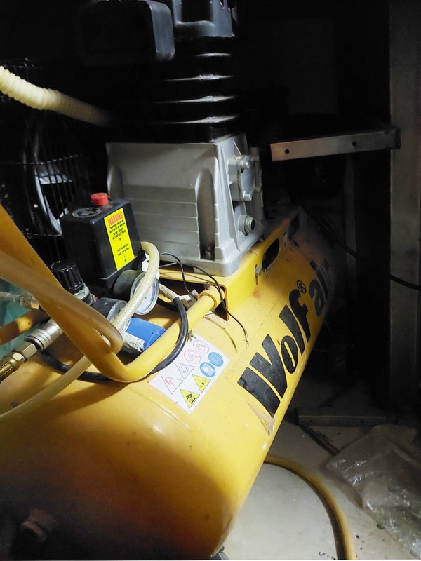 Wolf Dakota 100 compressor