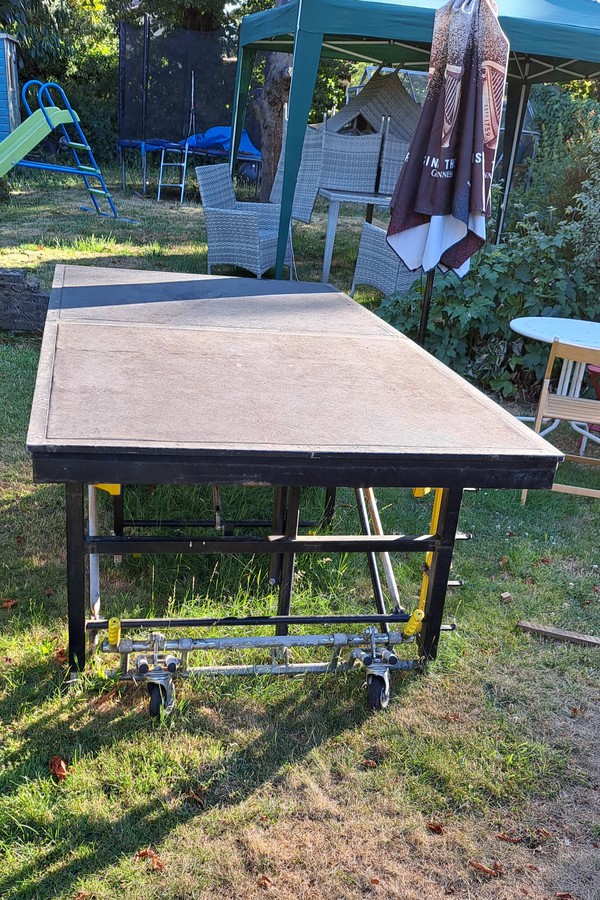 Secondhand Portable and Foldable Stages For Sale