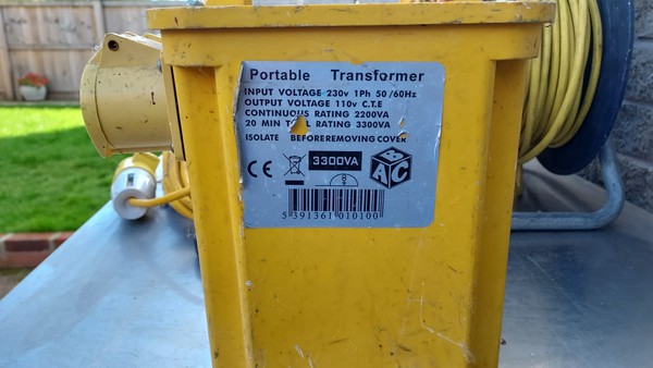 Portable transformer 130v to 110v
