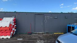 5 + 1 Toilet Block With Shower For Sale