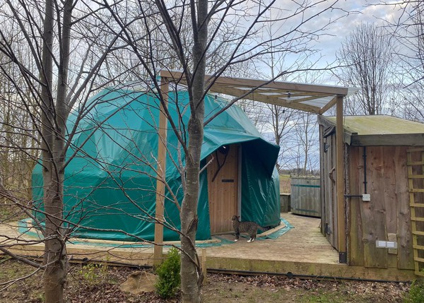 Secondhand 7x Glamping Domes