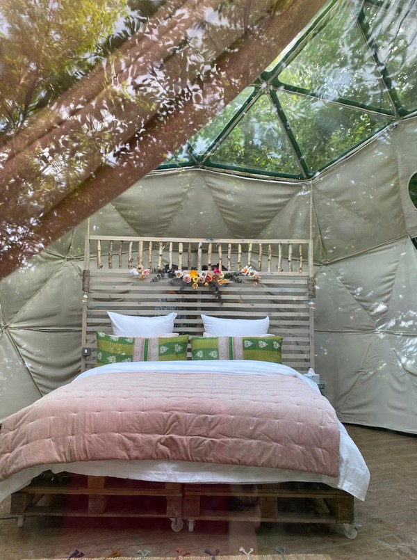 Used 7x Glamping Domes