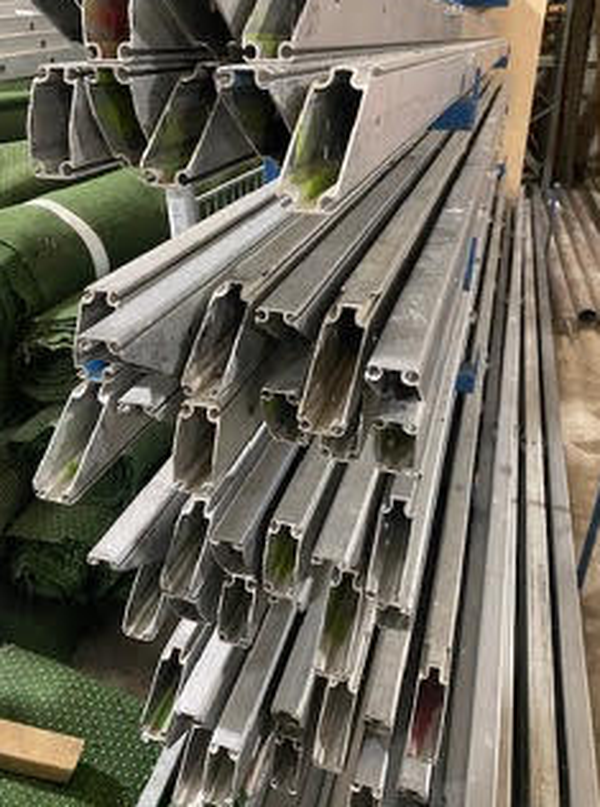 Secondhand 9m Roof Gables