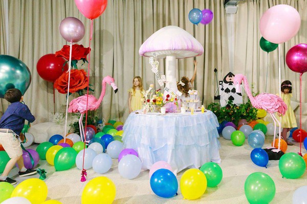 Alice in Wonderland themed party.