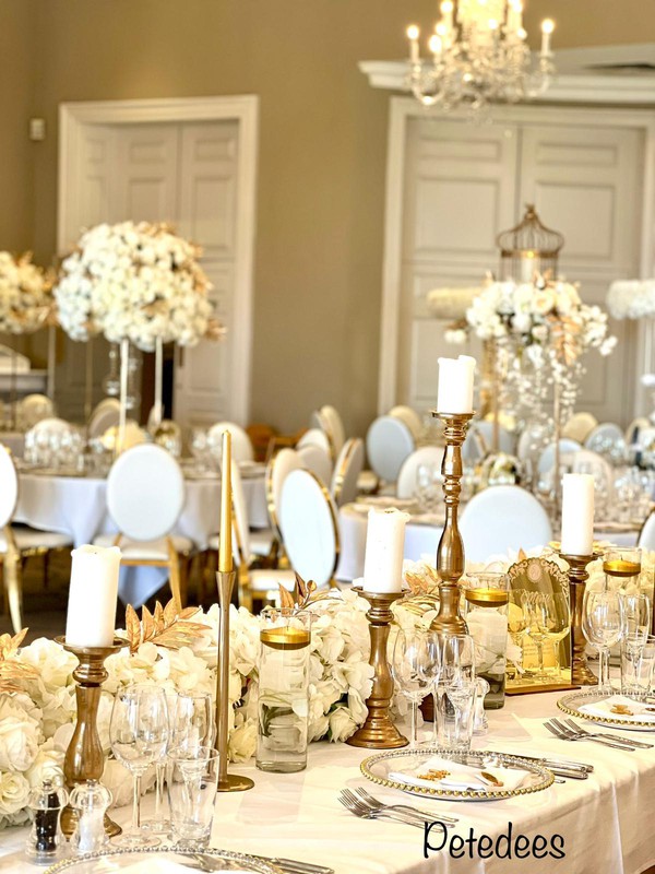 Deor chairs for a swanky wedding Deor chairs for a swanky wedding