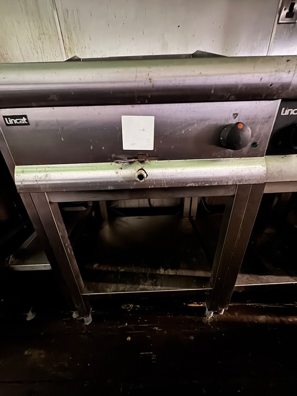 Lincat Char Grill with Stand