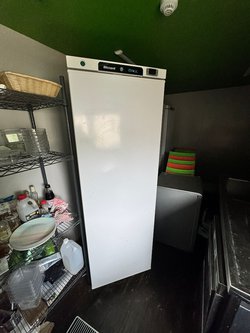 Blizzard Chill Cabinet