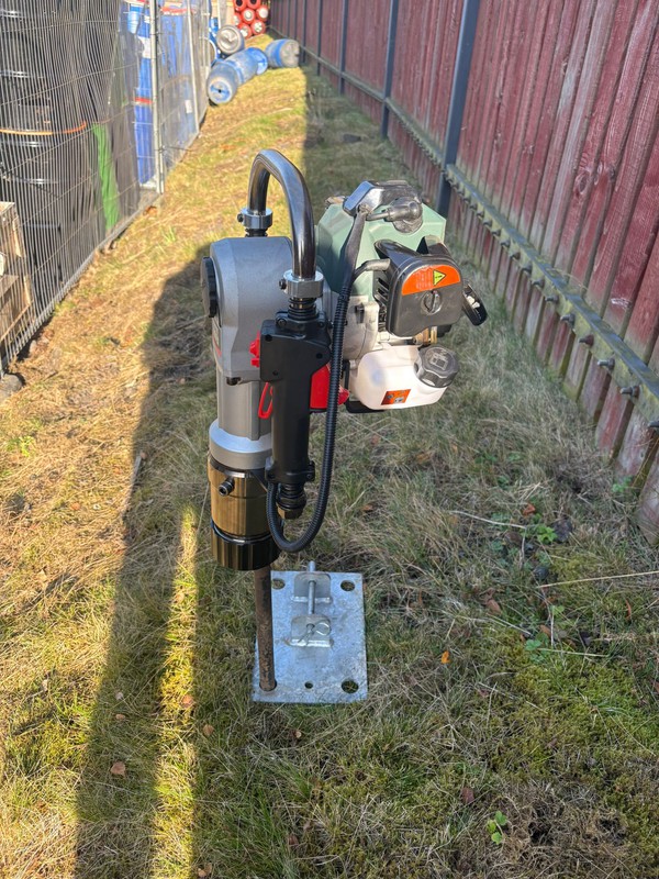 Portek peg driver