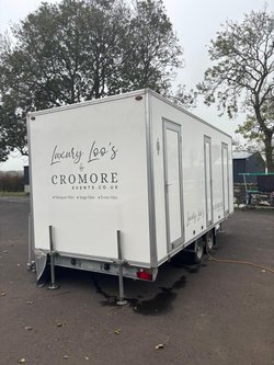 3+1 Luxury Toilet Trailer For Sale