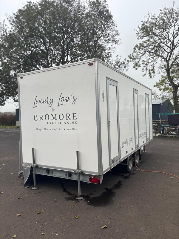 3+1 Luxury Toilet Trailer For Sale