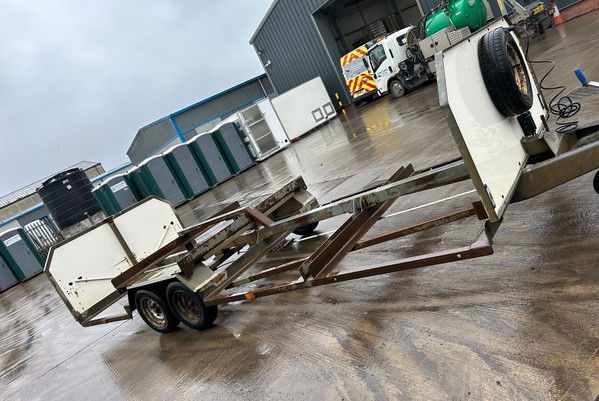 8 Bay Toilet Trailer For Sale