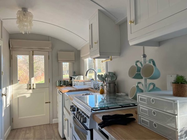 Secondhand Showman Wagon Glamping Caboose For Sale
