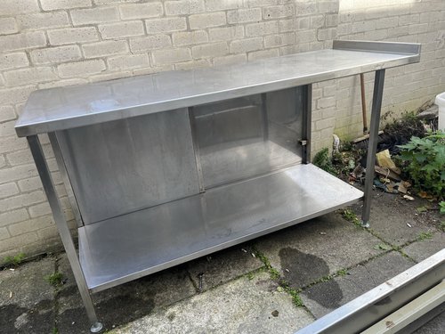 Secondhand Prep Bench with Bottom Shelf For Sale Secondhand Prep Bench with Bottom Shelf For Sale