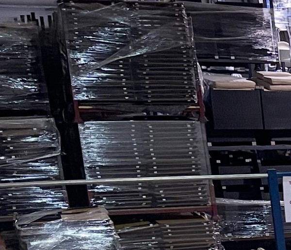Exam tables folding