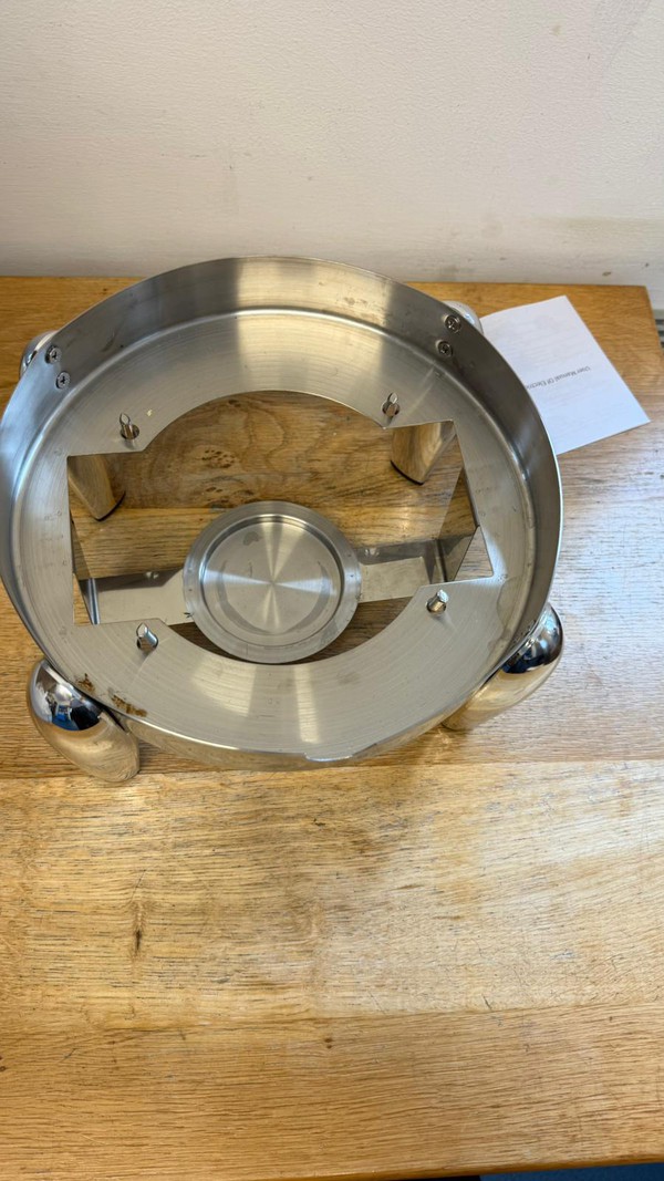 Juice dispenser base