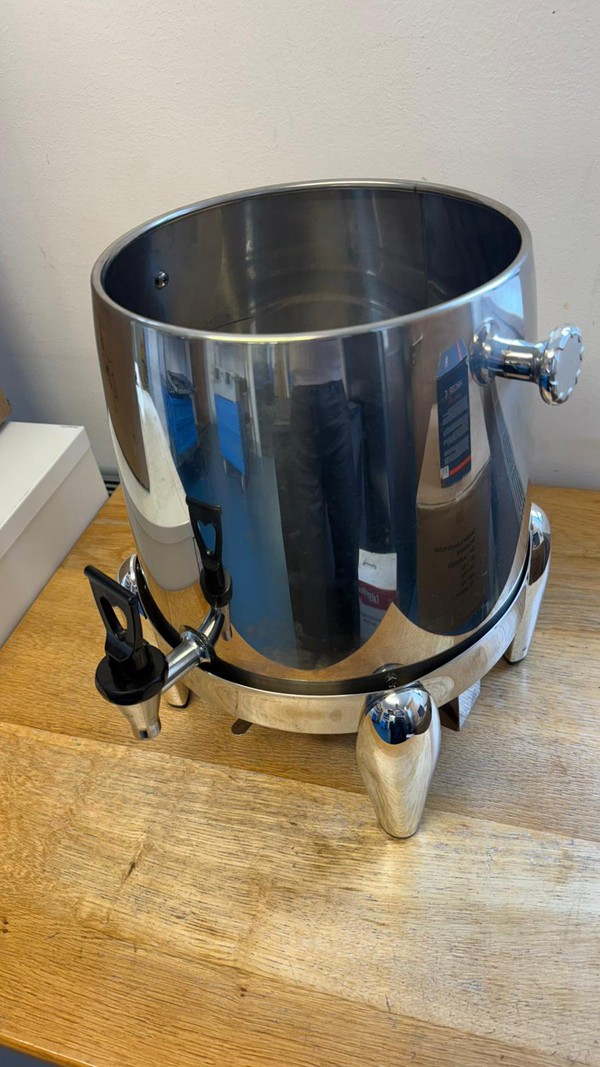 Used Juice dispenser