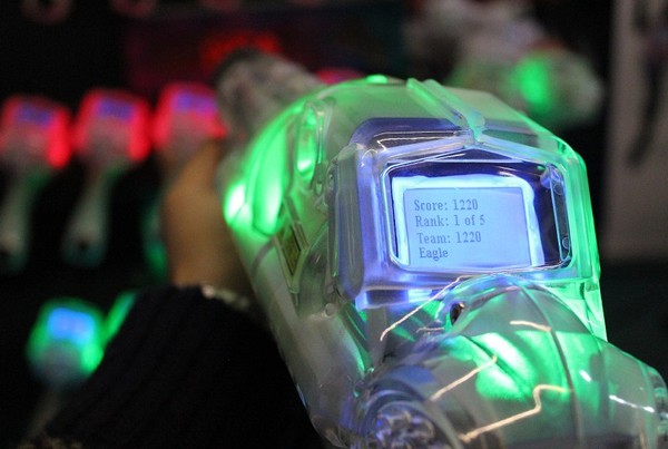 Laser Guns Screens And Stand