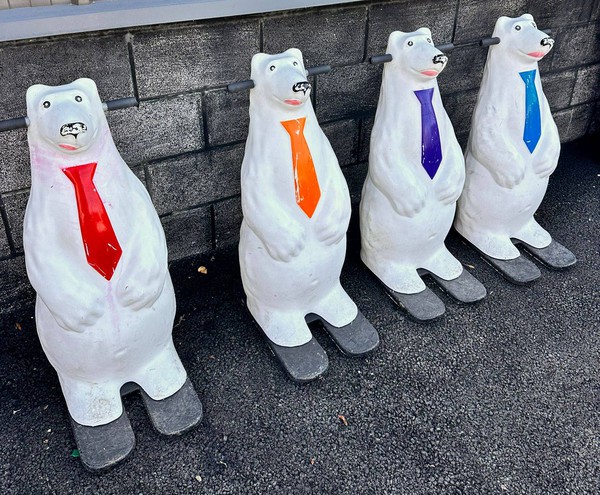 Used ice skate aids