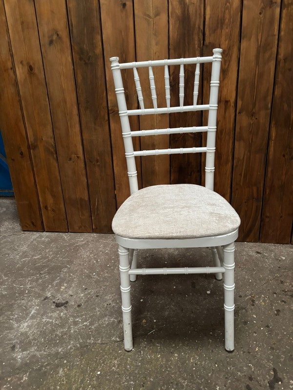 Secondhand White Chiavari Chairs For Sale