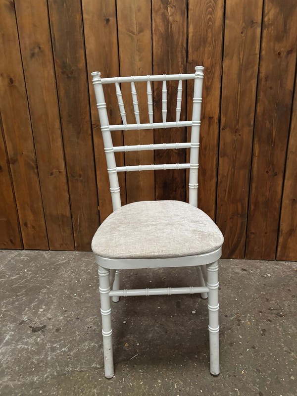 Secondhand White Chiavari Chairs For Sale