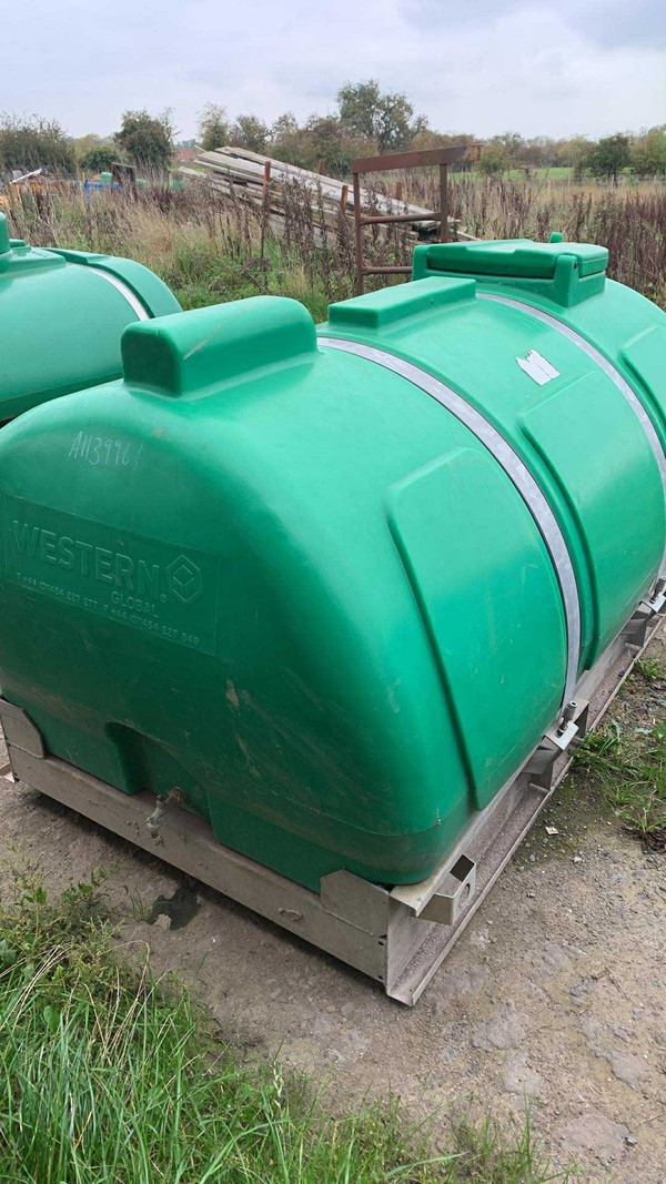 Western bulk liquid bowser