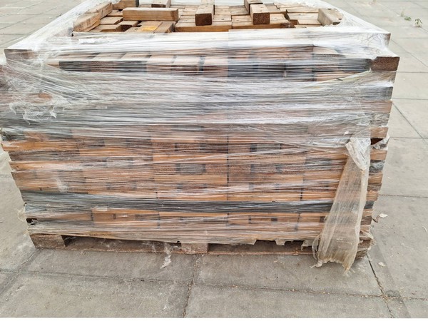 Cassette floor levelling blocks